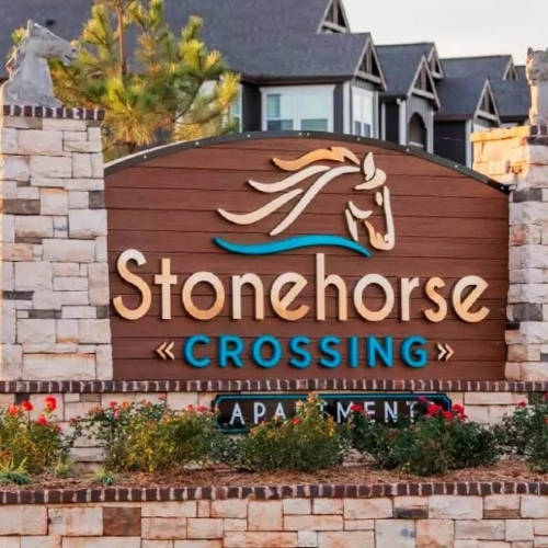 Stonehorse Monument Sign